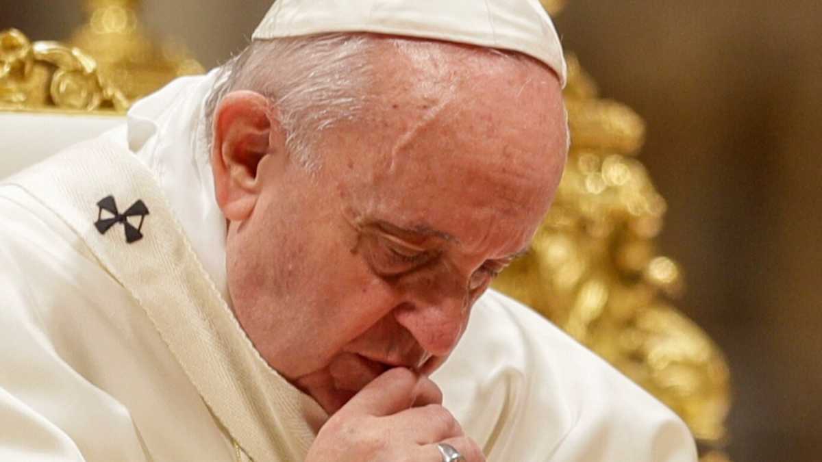 Immagine di Il Papa chiude le porte ai rivoluzionari: niente preti sposati né diaconesse