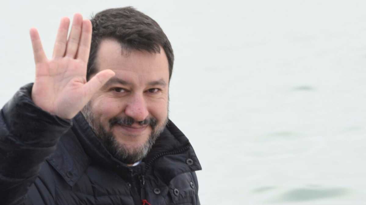 Immagine di Anche gli inglesi hanno le loro "sardine" anti Salvini