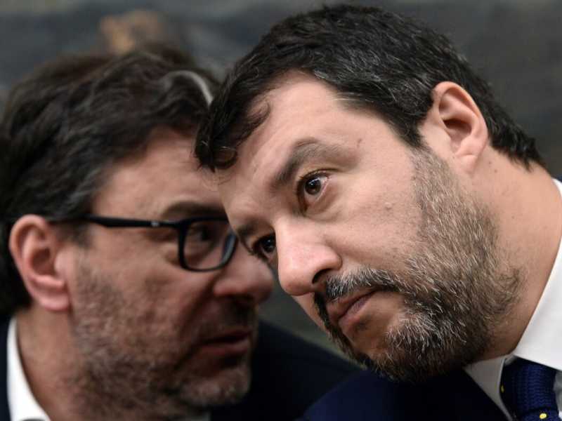 Giancarlo Giorgetti e Matteo Salvini (foto LaPresse)
