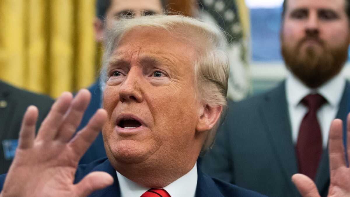 Immagine di Il Trump affollato