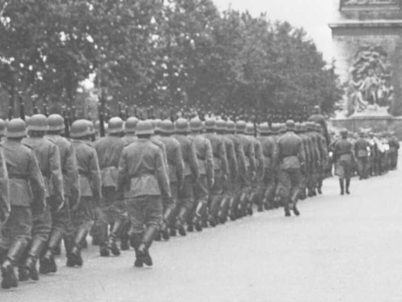 L'entrata dell'esercito tedesco a Parigi, giugno 1940 (foto LaPresse)