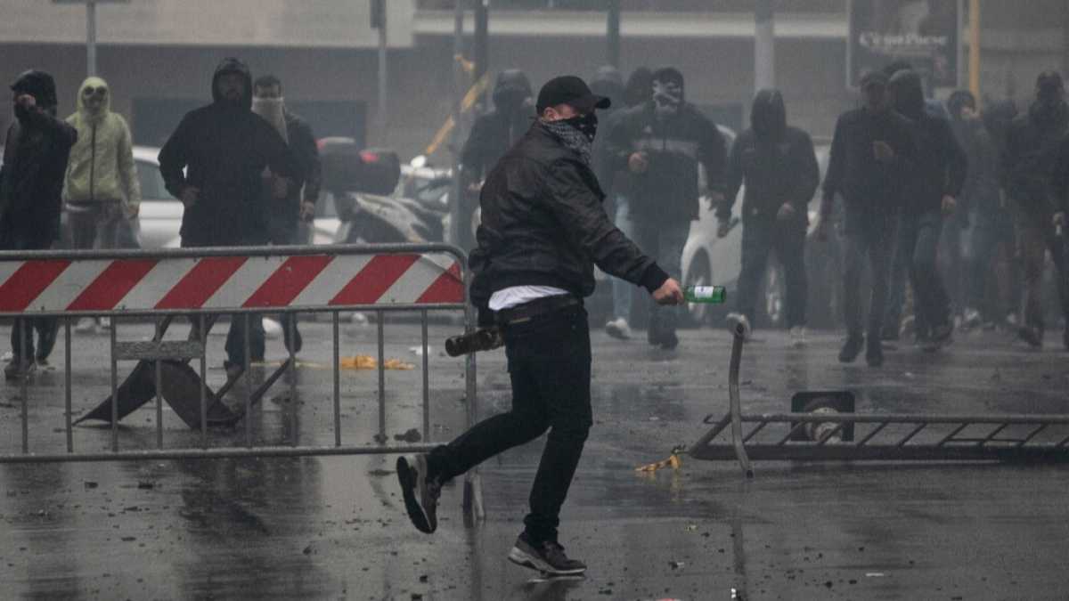 Immagine di La violenza minore