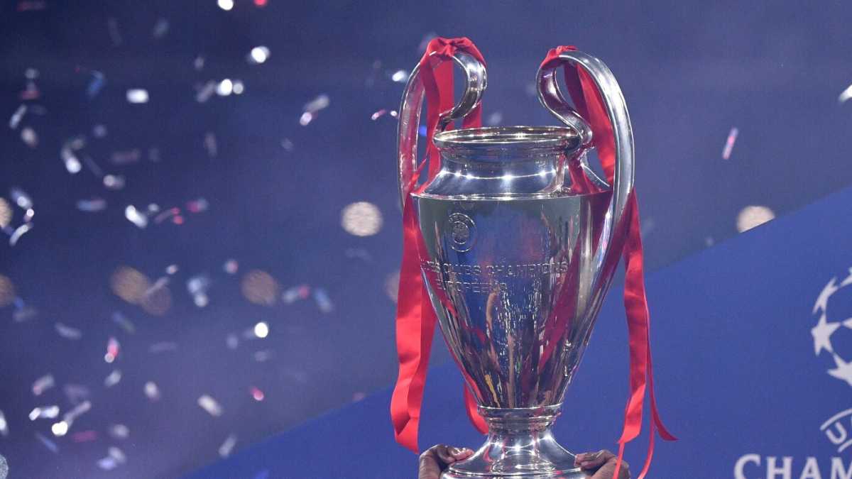 Immagine di "Sei come la Champions" e altri messaggi da non mandare per San Valentino