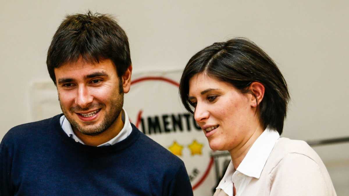 Immagine di Lo splendido curriculum dei due candidati alla guida del M5s