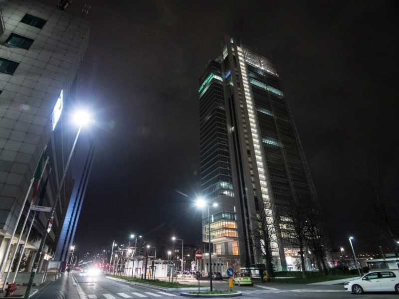 Il grattacielo di  Intesa Sanpaolo a Torino (LaPresse)