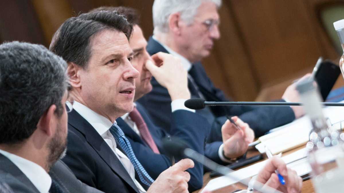 Immagine di Idiozia e coerenza: virtù del cambiare idea. Democristiani chi?