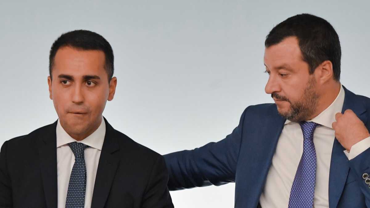 Immagine di Così Napoli e Roma bocciano Di Maio e Salvini