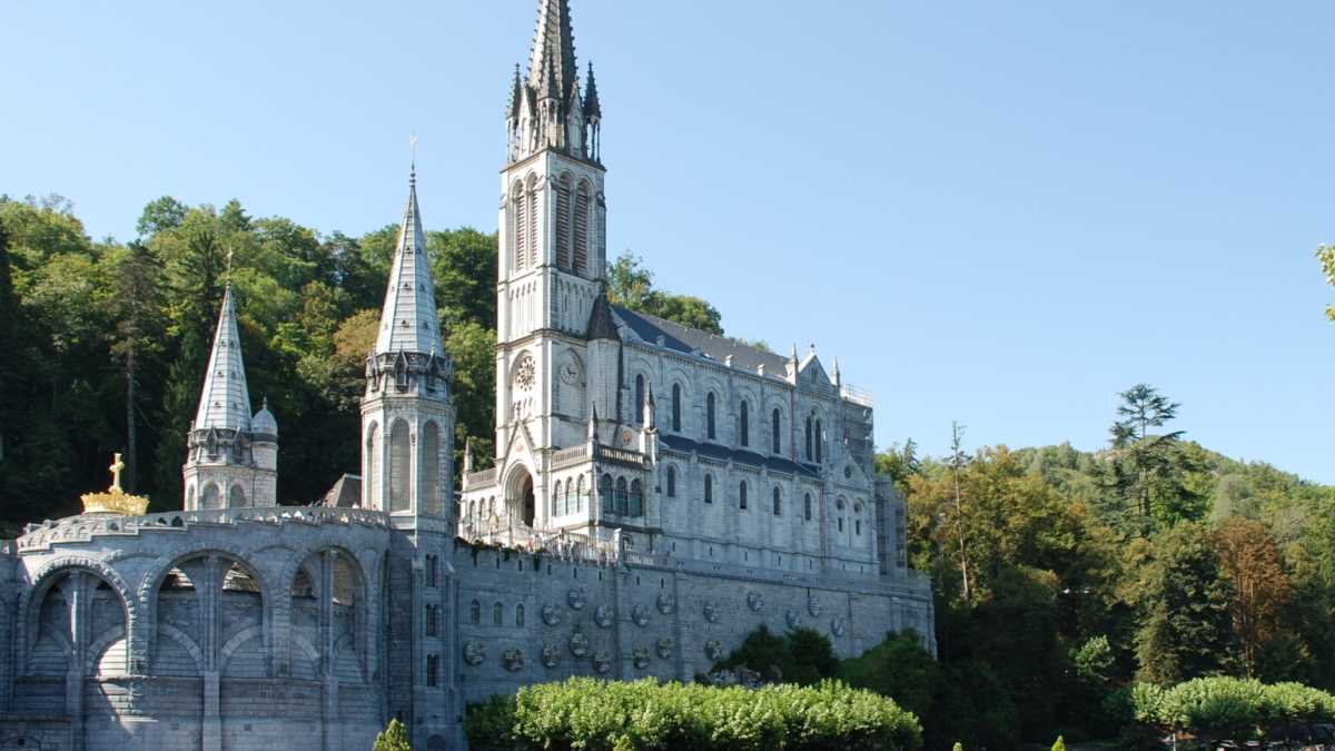 Immagine di Le piscine di Lourdes