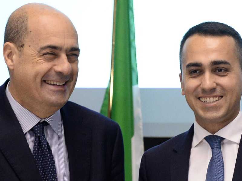 Nicola Zingaretti e Luigi Di Maio (foto LaPresse)