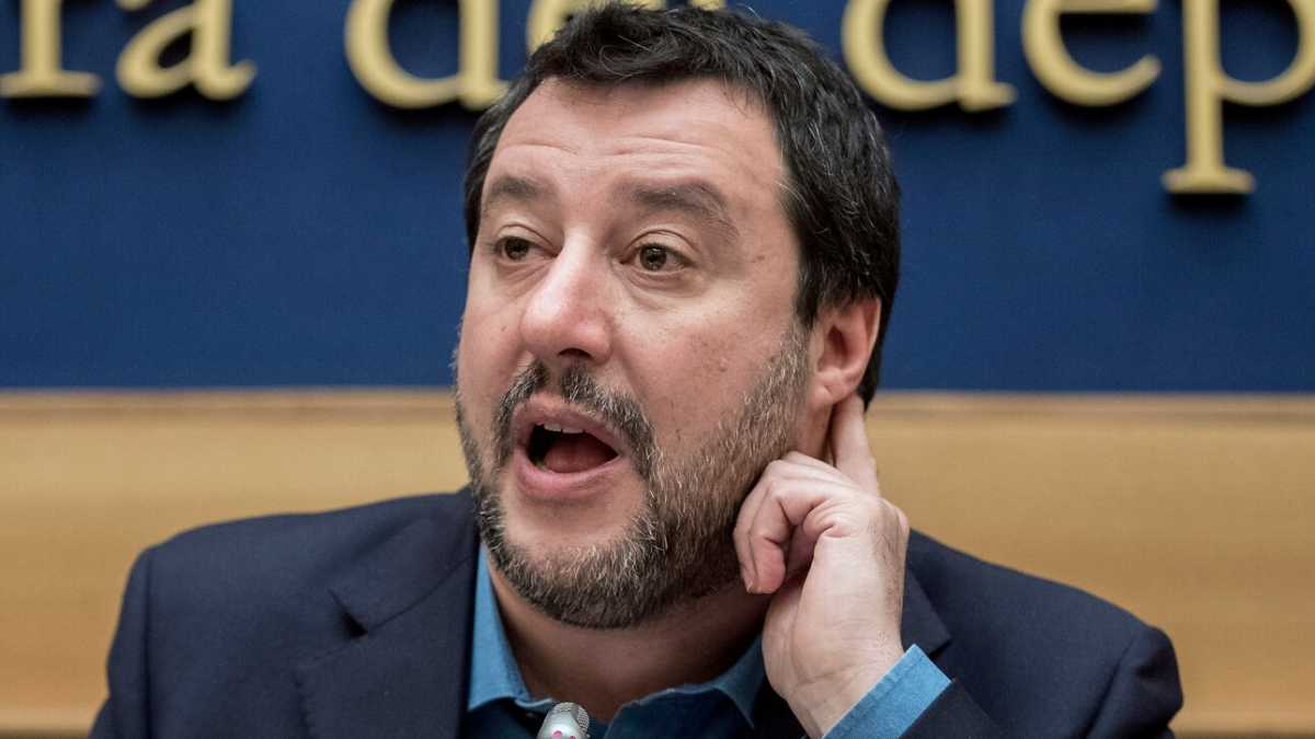 Immagine di Facite ammuchina! Salvini e l’irreversibilità del suo essere sciacallo