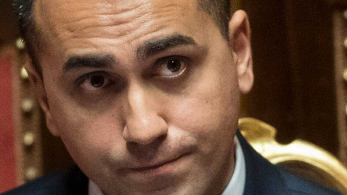Immagine di Il grillismo vive se si autorottama