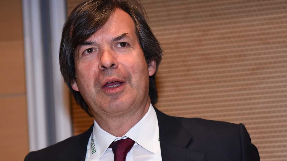 Immagine di Rafforzare il sistema sanitario e far ripartire il paese. L'antivirus di Intesa Sanpaolo