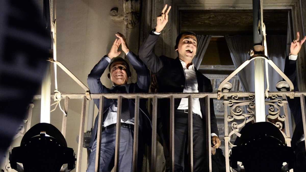 Immagine di Tutti contro tutti. Sarà questa la guerra che ci aspetta