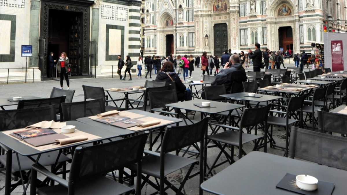 Immagine di Consegne a domicilio, take away, cosa possono fare i ristoranti (chiusi dopo le 18)