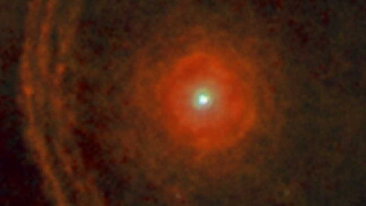 Immagine di Betelgeuse, l'asteroide e la caverna su Marte. Notizie dallo spazio che non lo erano