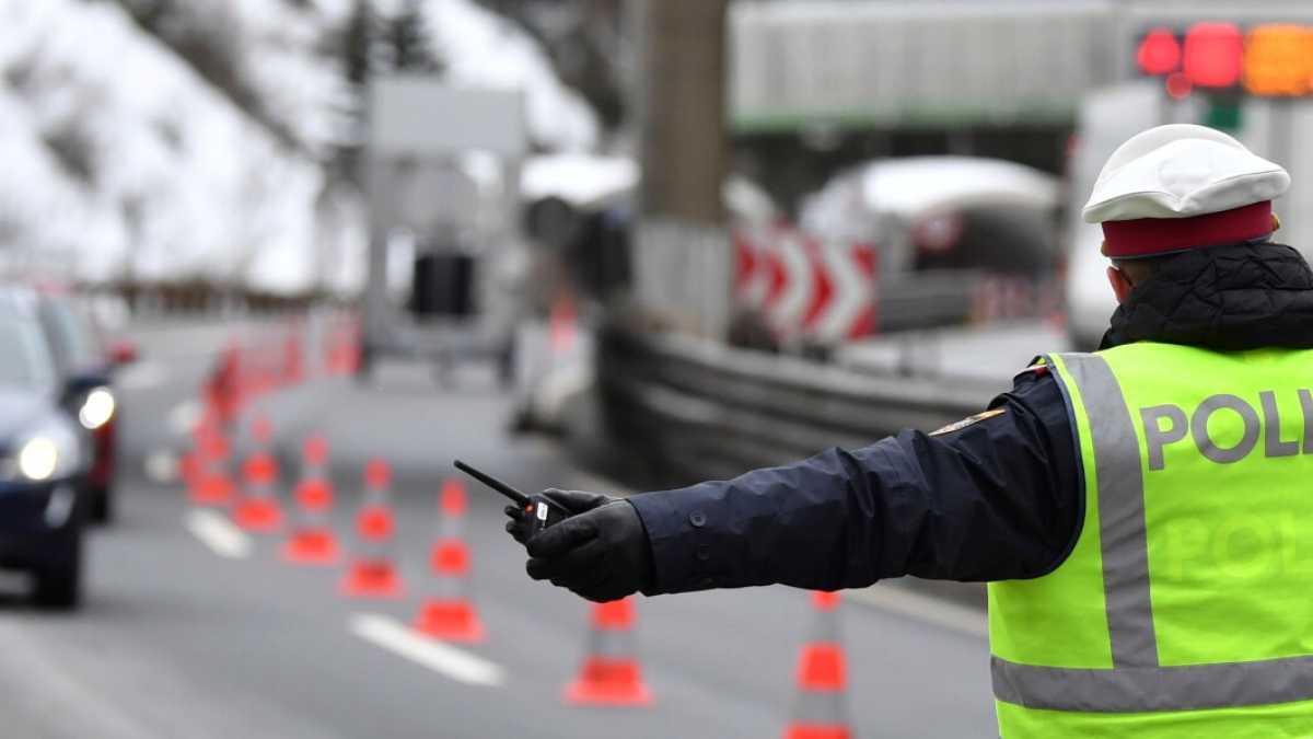 Immagine di Così il virus rischia di paralizzare Schengen