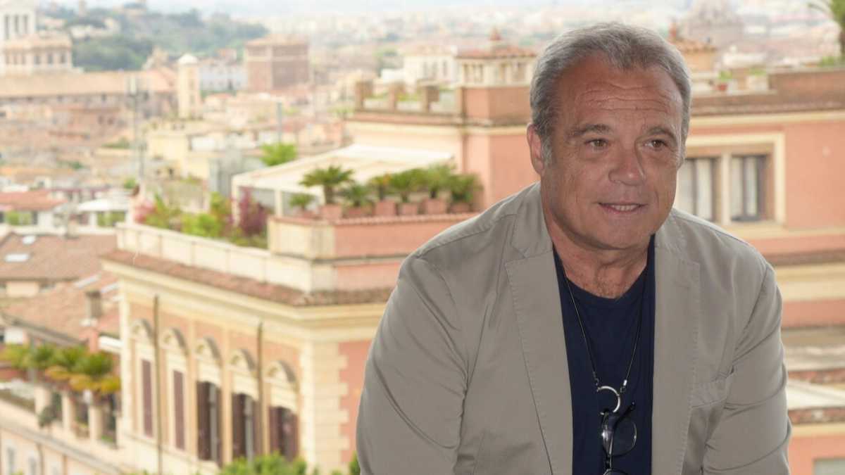 Immagine di "Il virus rivela che non siamo così menefreghisti", ci dice Claudio Amendola