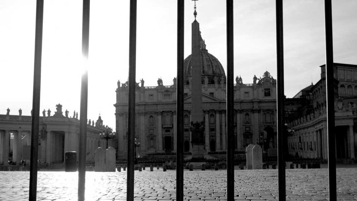Immagine di San Pietro in quarantena