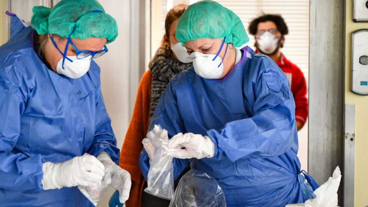 Immagine di Fuori dal Cura Italia