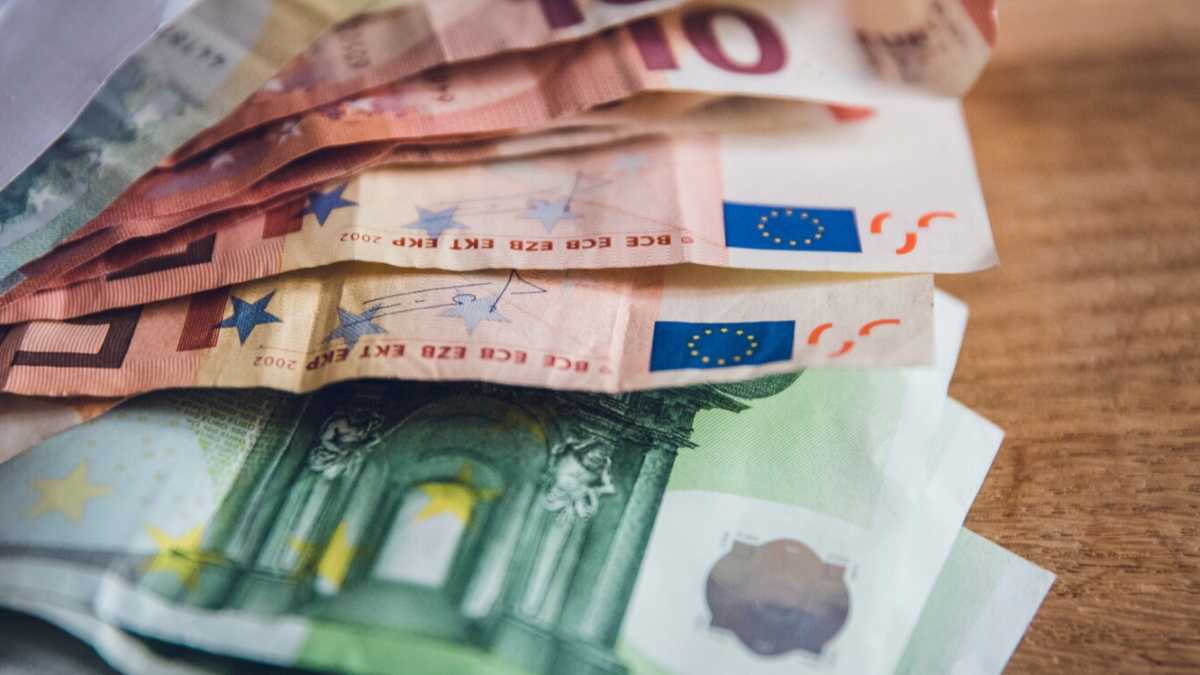 Immagine di Eurobond con cura