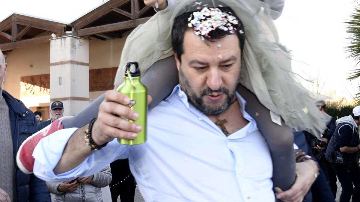 Immagine di No, i paragoni tra Mussolini e Salvini non stanno proprio in piedi