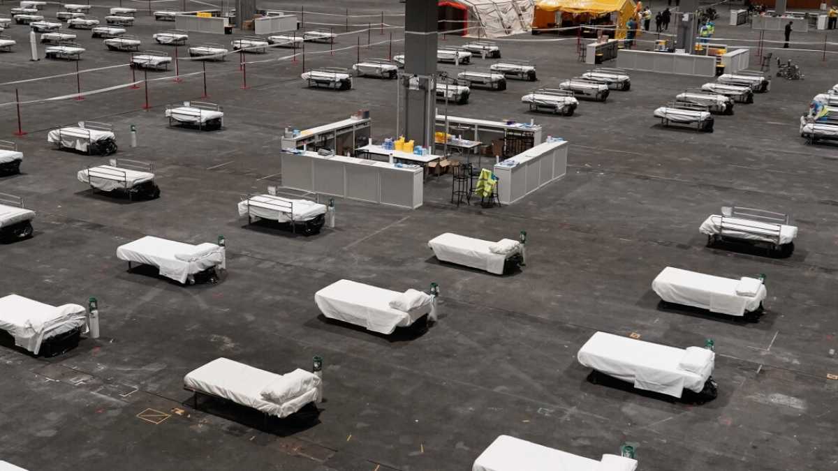 Immagine di Il palaghiaccio di Madrid diventa un obitorio e la Spagna chiede aiuto alla Nato