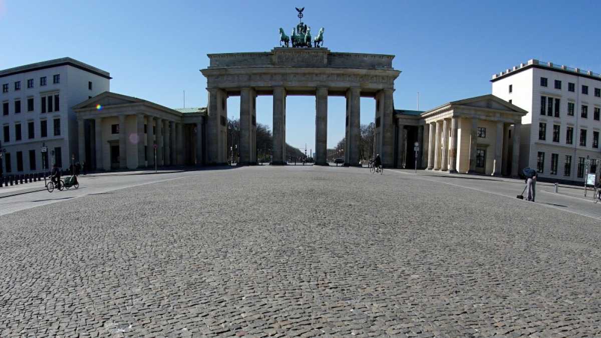 Immagine di Lezioni (buone) dal passato. Intervista con Angelo Bolaffi