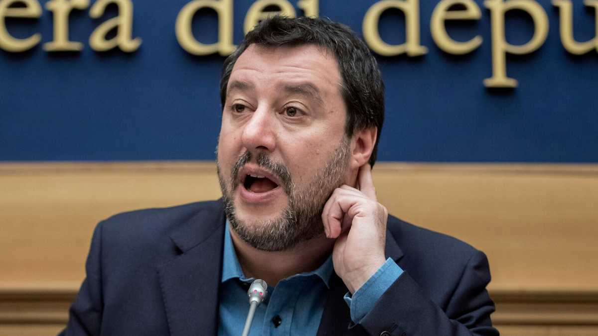 Immagine di Salvini vuole Conte