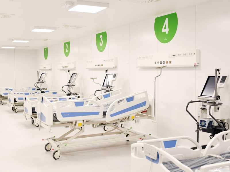 La presentazione del nuovo ospedale Fiera Milano (LaPresse)