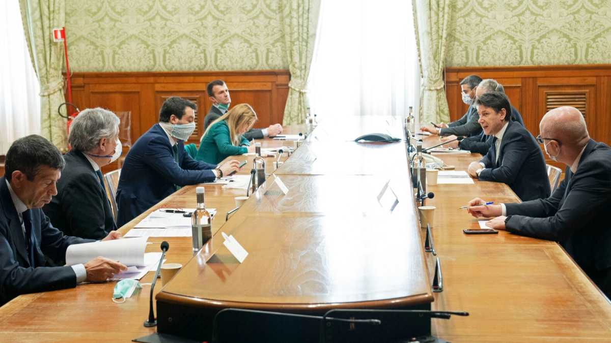 Immagine di Conte fa muro (di gomma) e Salvini progetta un’offensiva a giugno