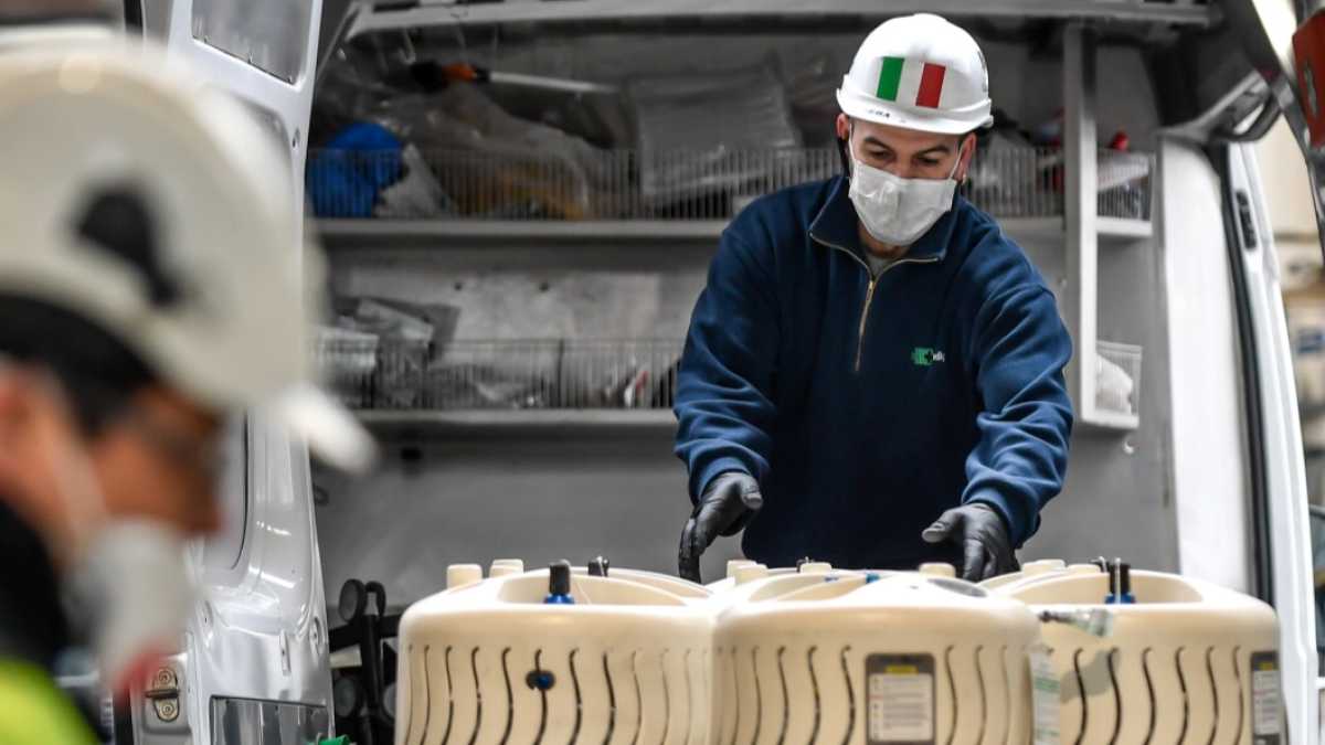 Immagine di Smettetela. Il virus non è il capitalismo