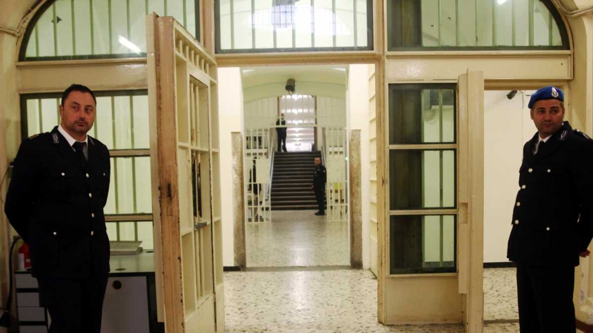 Immagine di Sorpresa, il decreto del governo se ne frega dei detenuti non definitivi