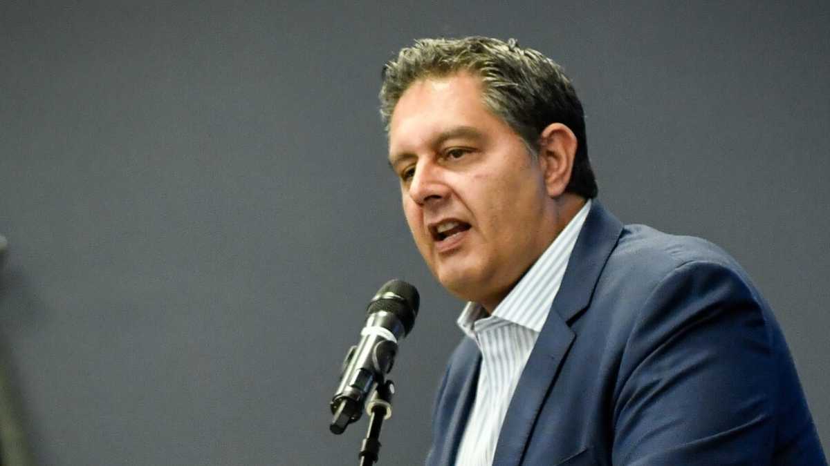 Immagine di Toti spiega perché per riaprire bisogna rinunciare al codice appalti
