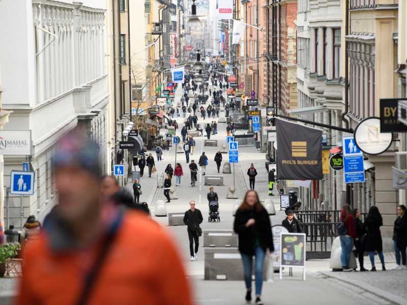Svezia, la nazione resta “aperta” nonostante l’epidemia di coronavirus (foto LaPresse)