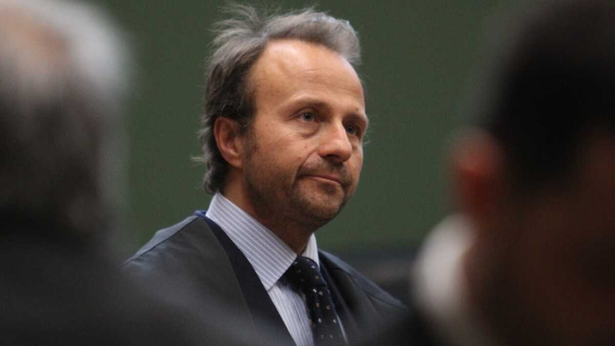 Immagine di Woodcock fa il garantista. E Travaglio non apprezza