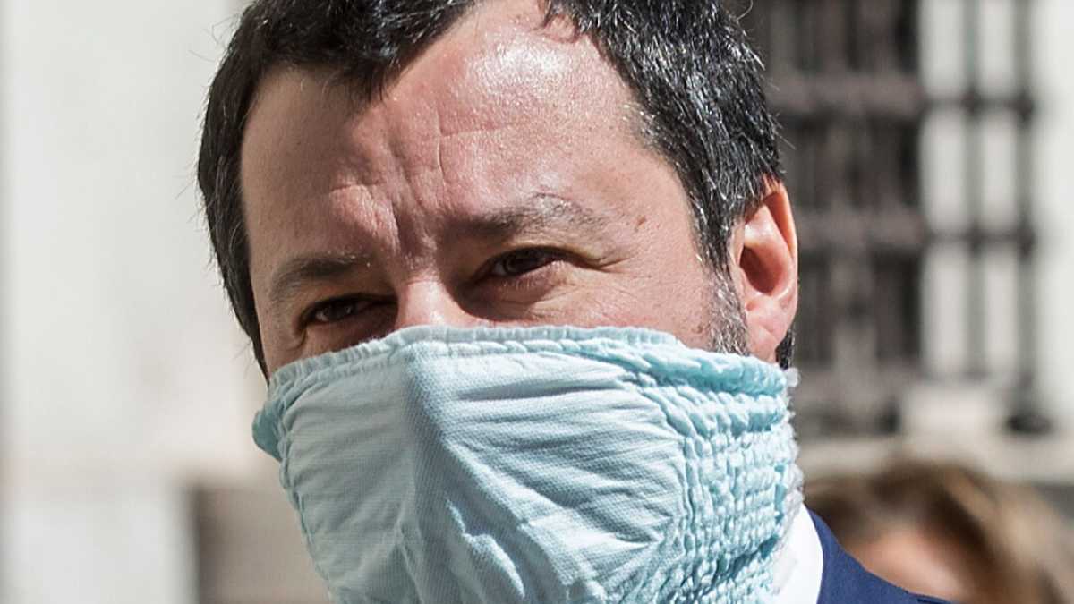 Immagine di Non essere all'altezza della fede che si professa