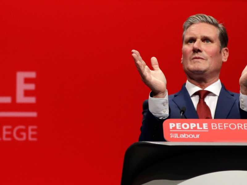 Keir Starmer &egrave; il nuovo leader del Labour :&egrave; stato scelto dai membri del partito con una grande maggioranza e trasversale per livello di reddito e di istruzione e per geografia (foto LaPresse)