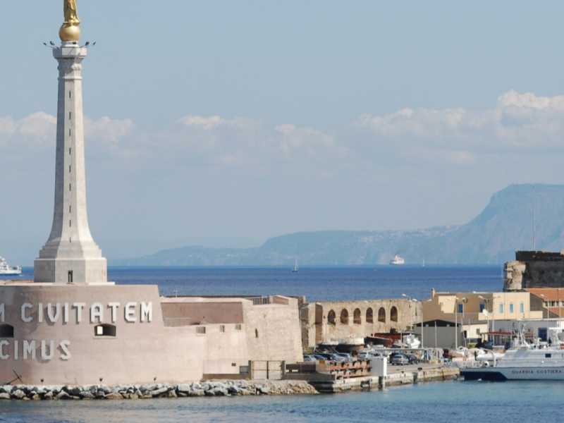 Sicilia porto aperto