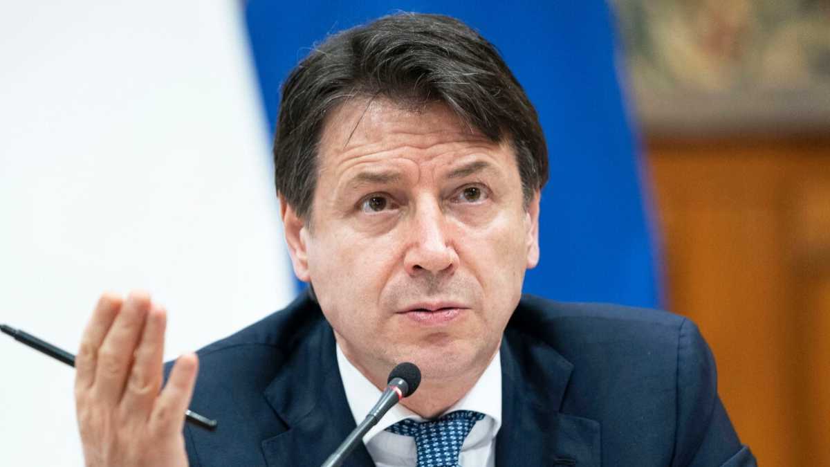 Immagine di Conte blinda l'Italia fino al 3 maggio e attacca Salvini e Meloni