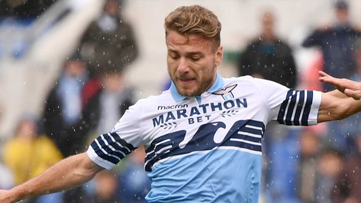 Immagine di Il calcio scommette contro il coronavirus