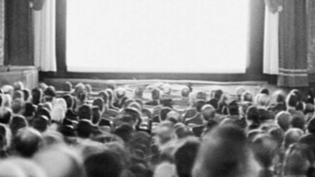 Immagine di Piccola cineteca fogliante, grazie alla Cineteca di Milano