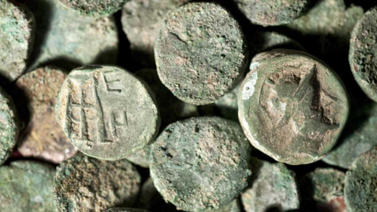 Immagine di Il restauro delle monete di Elea/Velia è il “Progetto Art Bonus dell’anno”
