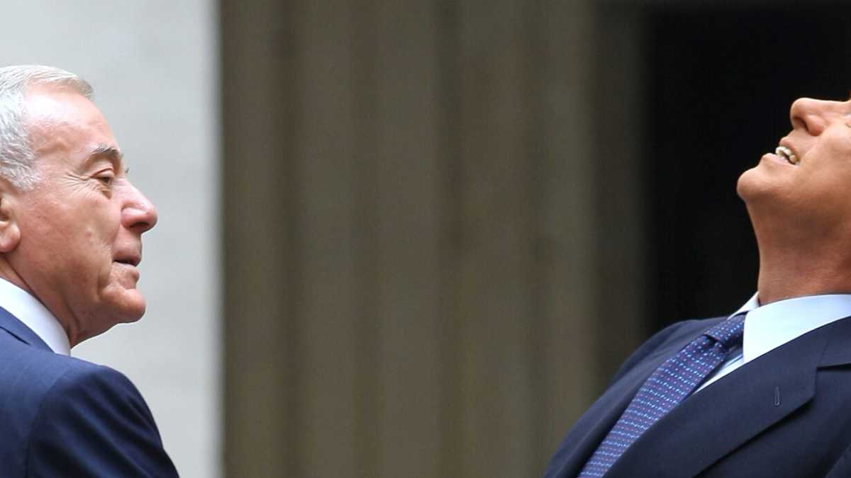 Immagine di Il Cav. tentenna, ma il suo gran ciambellano lavora al nuovo governo