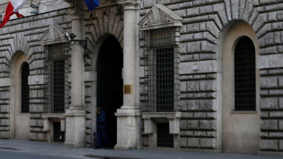 Immagine di Lo stato deve fissare condizioni, ma non dire alle imprese come investire