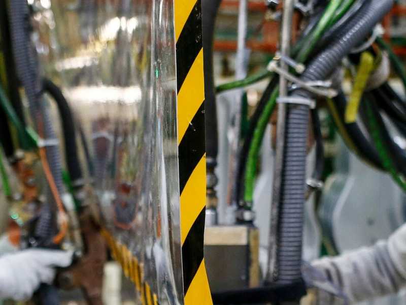 Al via la produzione in Sevel, l&rsquo;impegno di FCA per la salute e la sicurezza nei luoghi di lavoro (Cecilia Fabiano/ LaPresse)