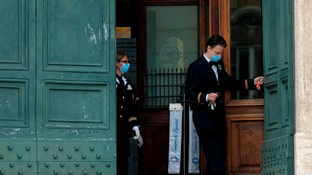 Immagine di No al cluster del Parlamento