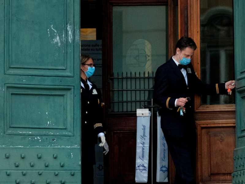 No al cluster del Parlamento