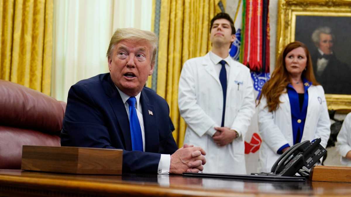 Immagine di Perché in America i tifosi politici urlano contro chi porta la mascherina