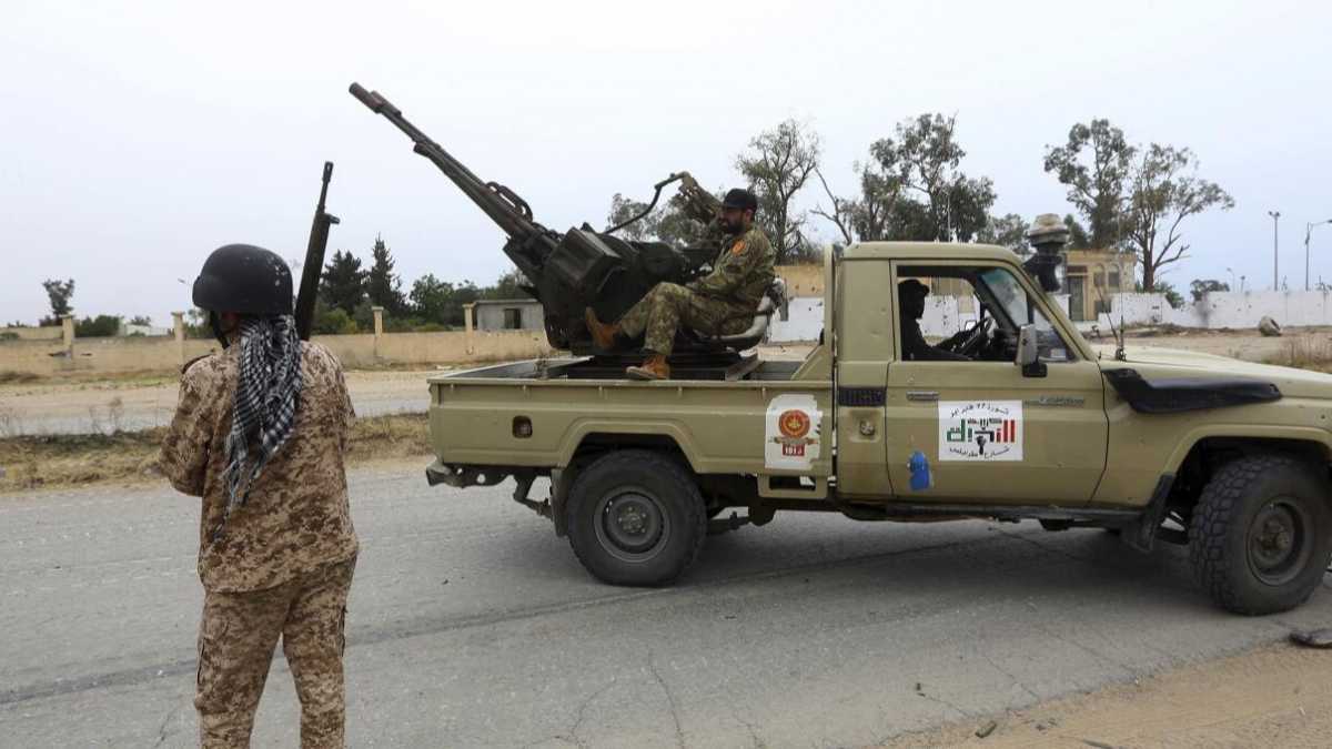 Immagine di Ambasciata quasi colpita a Tripoli