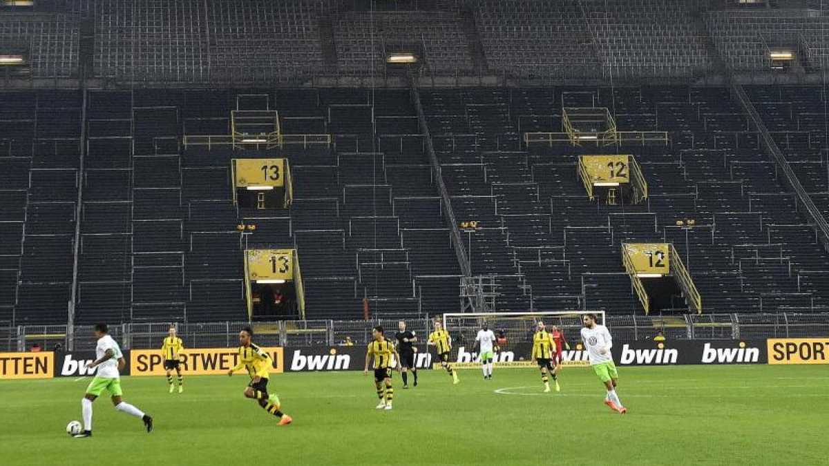 Immagine di Cartolina dal calcio che verrà